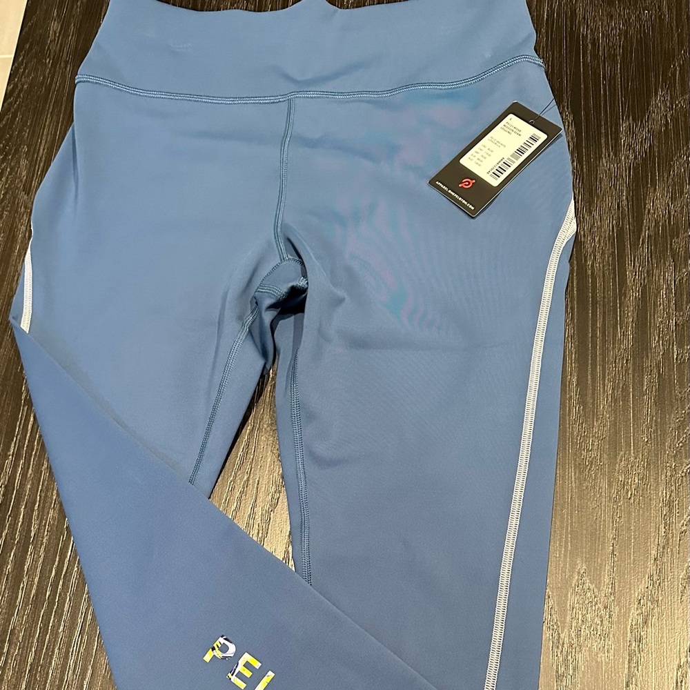Peloton BNWT Large leggings